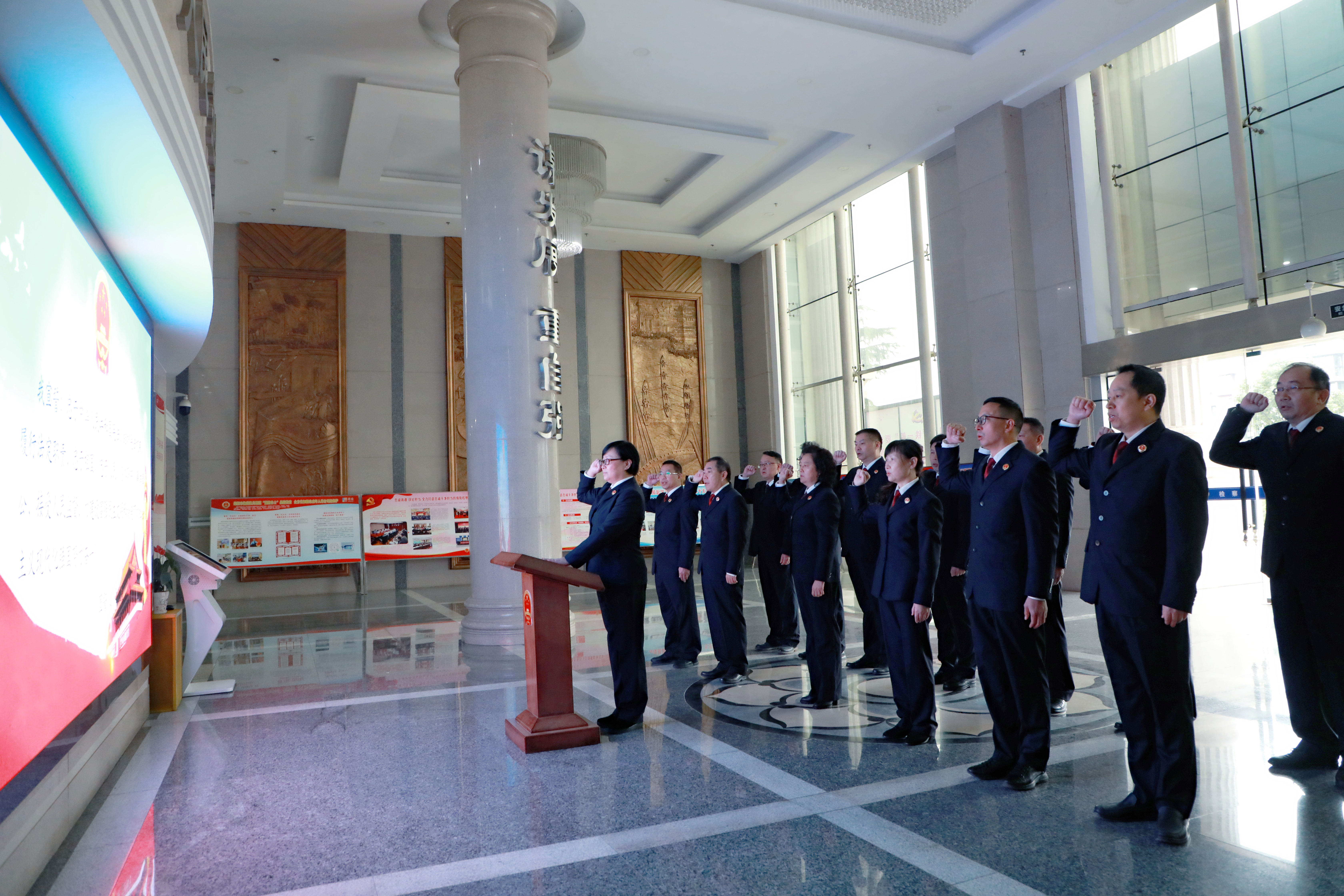 ���ܷ������ܡ������м��Ժ�����ܷ�������ʽ
