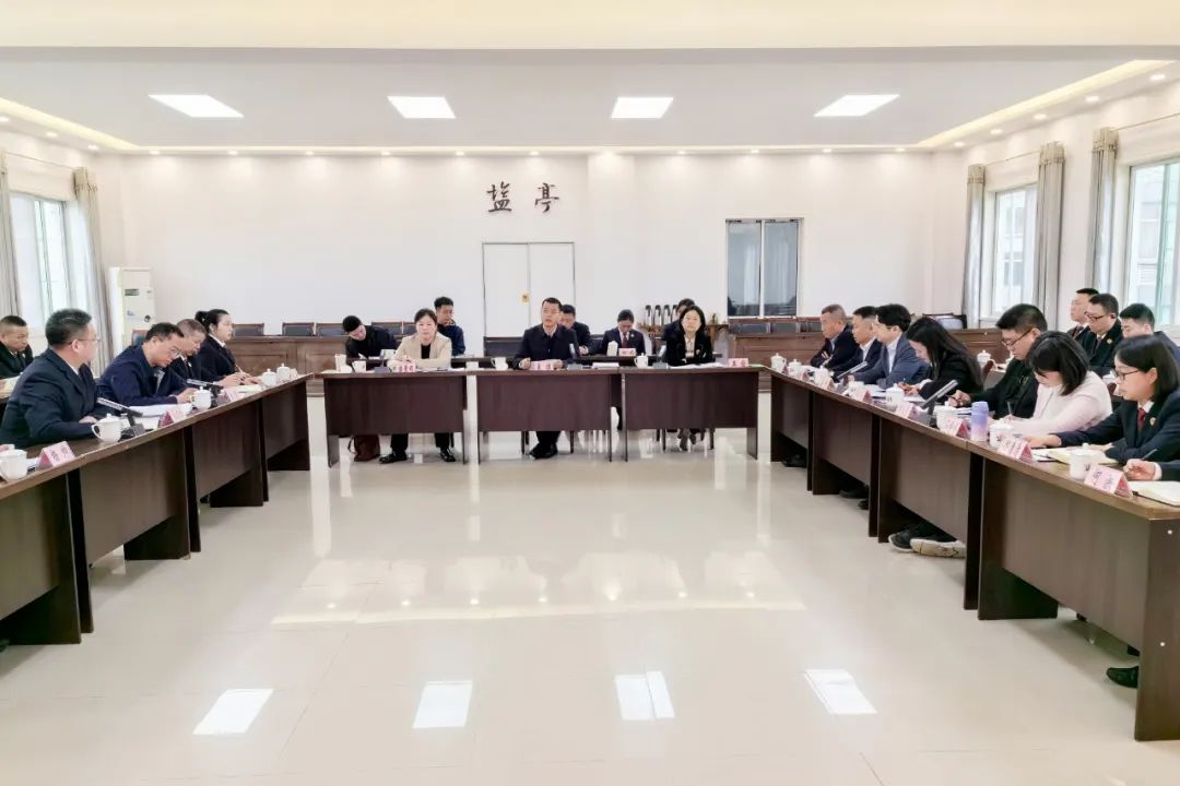������������Ժ������ǡ���쳤����һ�и���ͤ�ص���ָ������